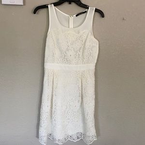 Women’s Small Doe & Rae Off White lace dress